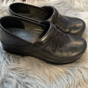 Dansko black clogs
